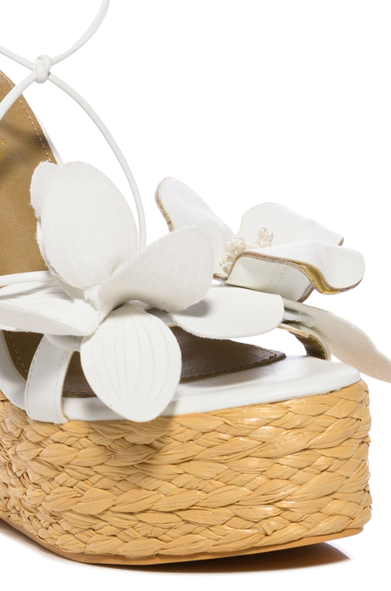 Extra View Bloomy Flower Lace Up Wedge Sandal In White