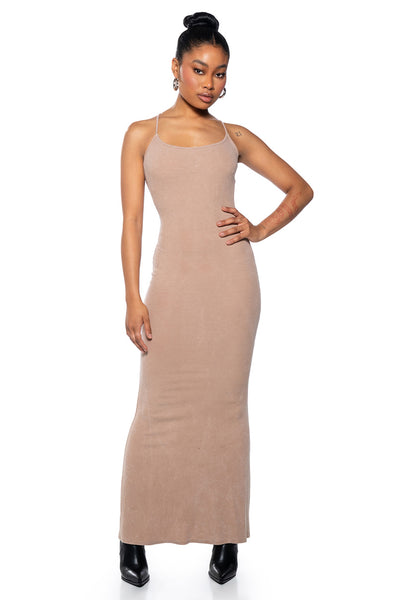 BODY TALK FITTED MAXI DRESS – AKIRA
