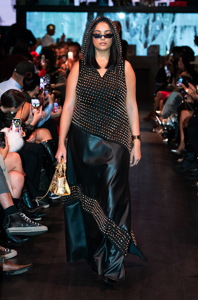 BONDI SPIKED HOODIE MAXI DRESS AKIRA BONDI SPIKED HOODIE MAXI DRESS AKIRA