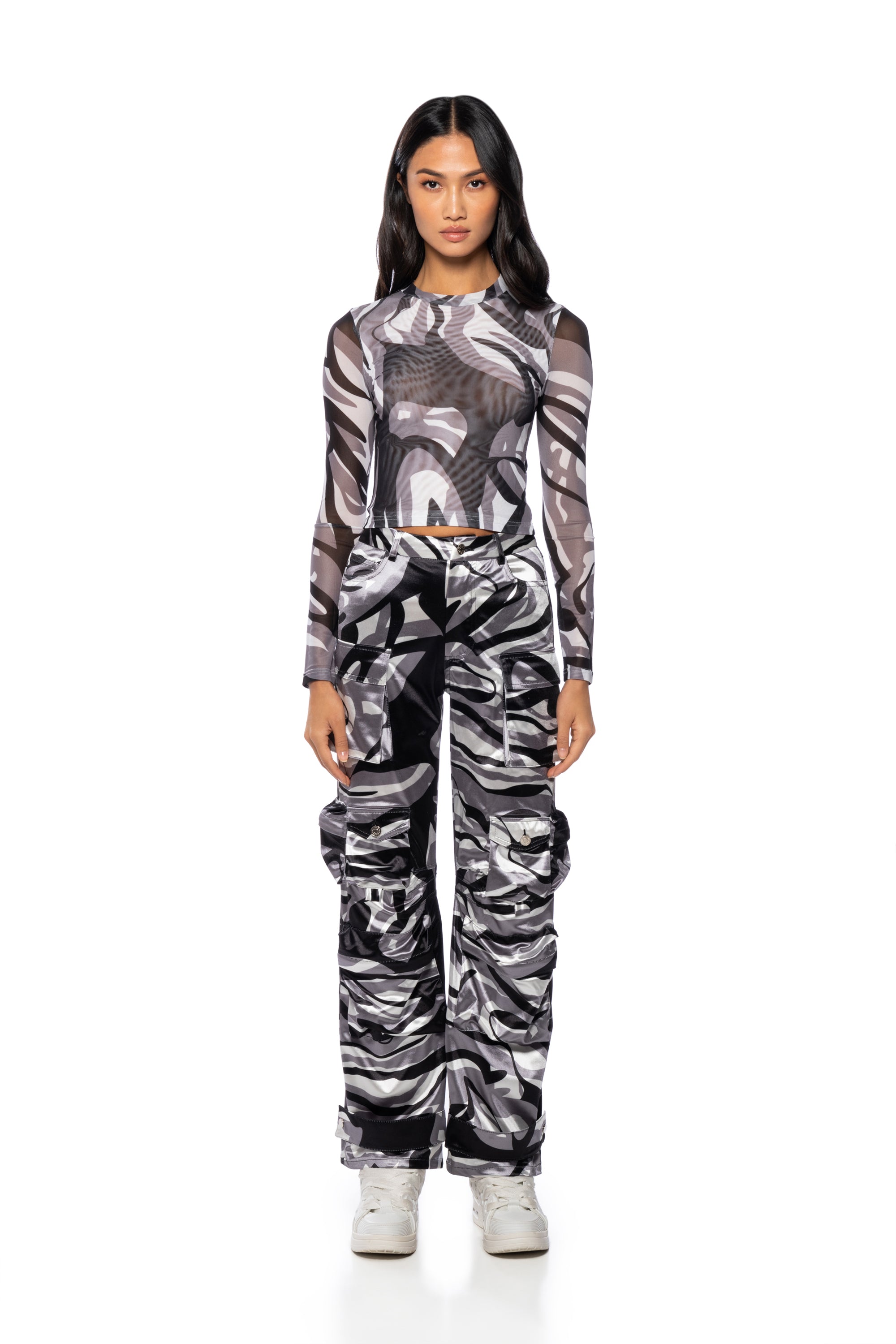 Extra View Bonne Soiree Camo Cargo Pants 6