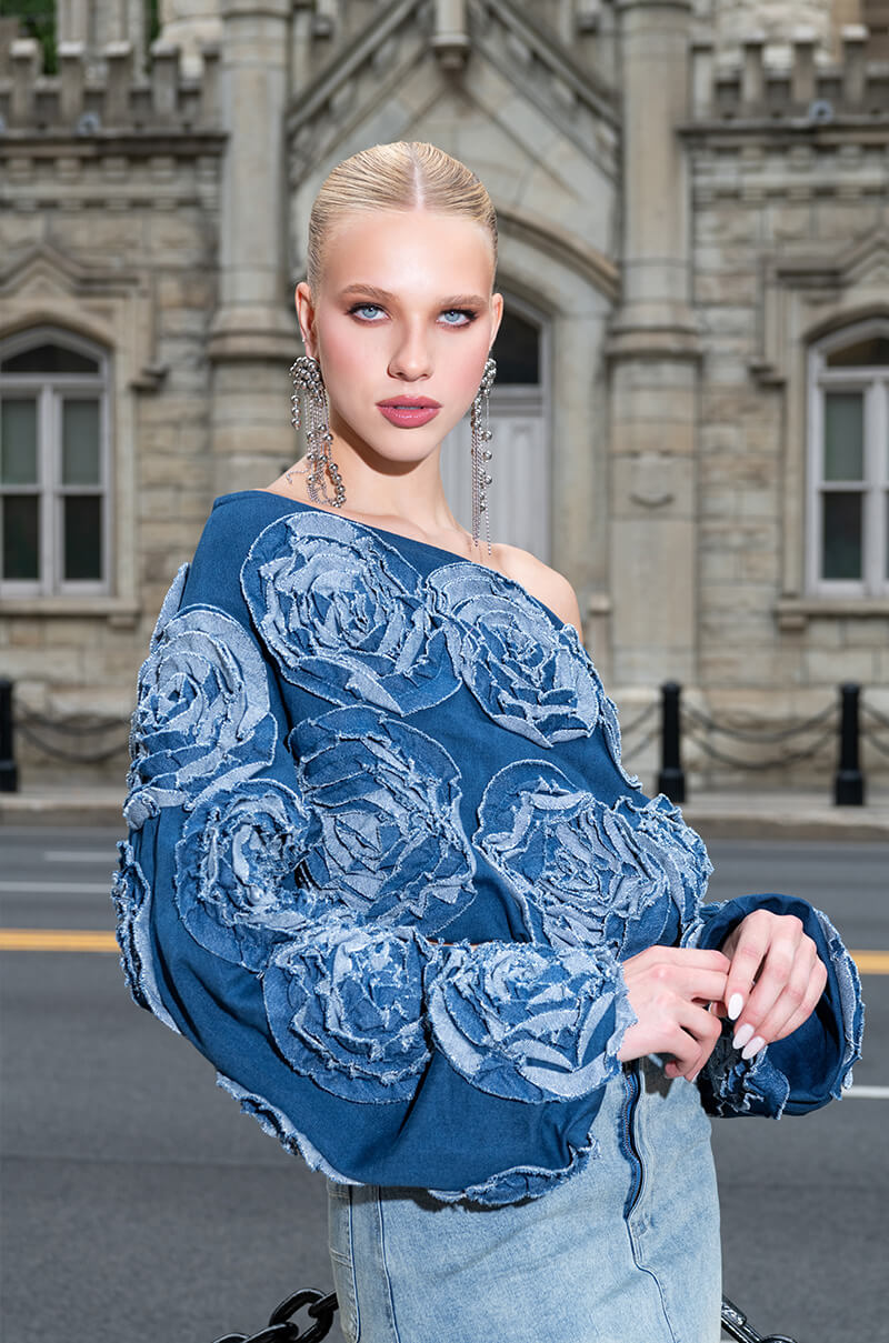 Extra View Bouquet Wishes Denim Off The Shoulder Sweatshirt 7