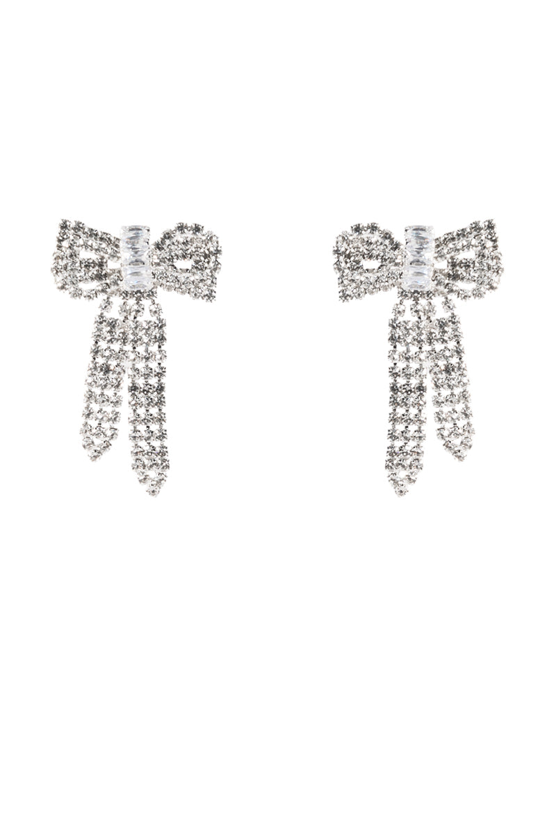 Side View Bow Me Earring In Silver 2