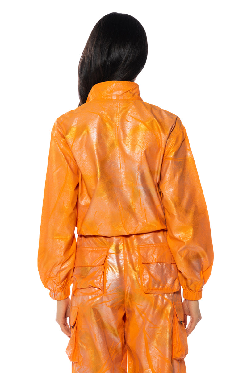 Full View Bright Bright Gilded Nylon Pullover