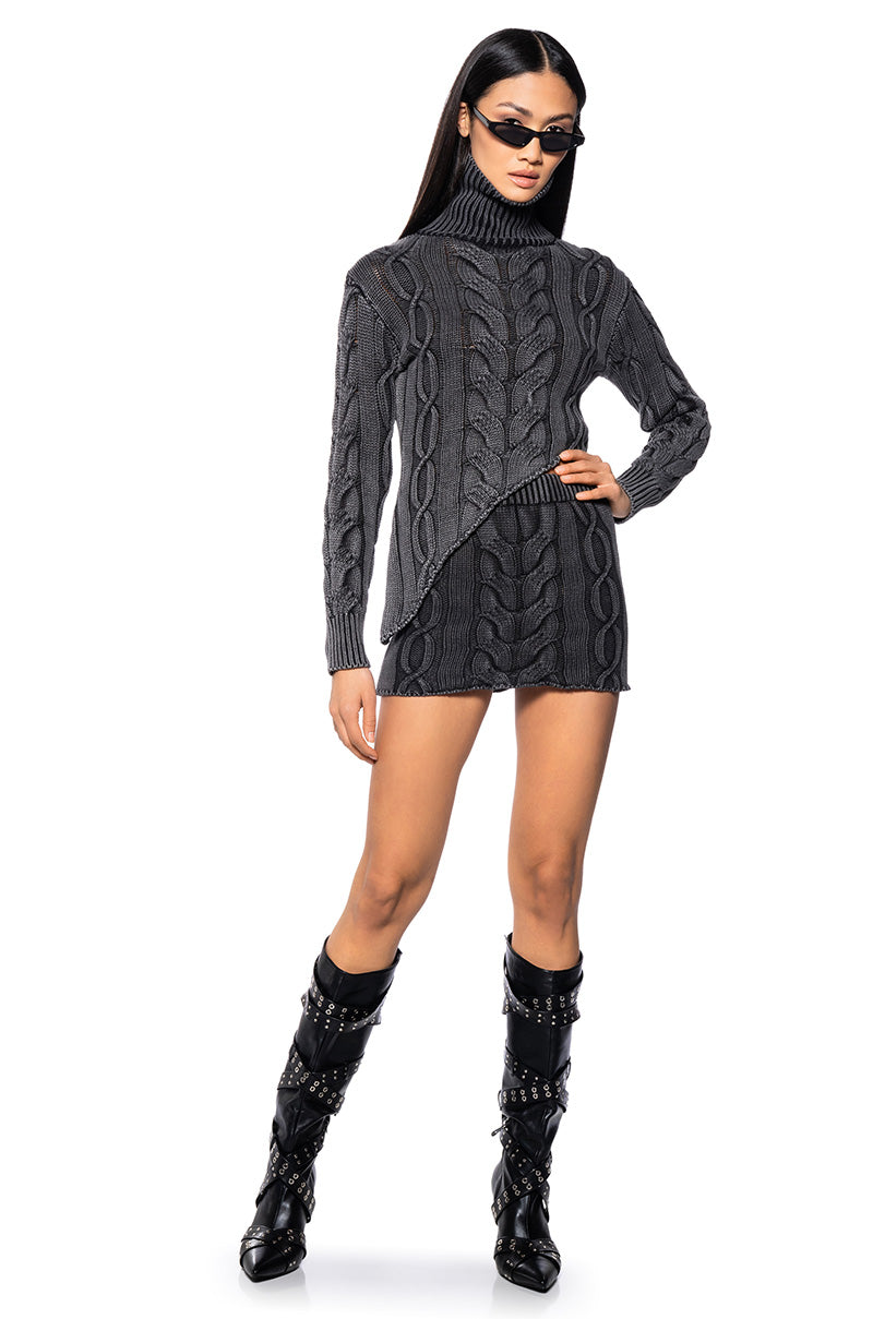 Side View Bundled Up Chunky Knit Cropped Sweater