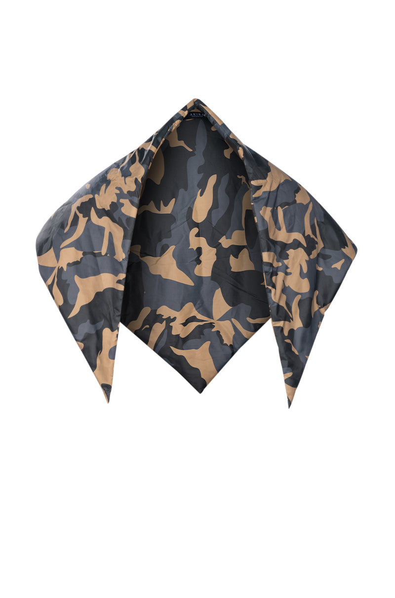Side View Camping Puffer Head Scarf In Camo 2