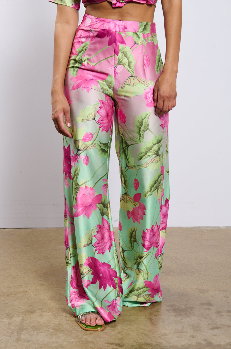 CATCH ME IN MIAMI PRINTED SATIN PANT view 0