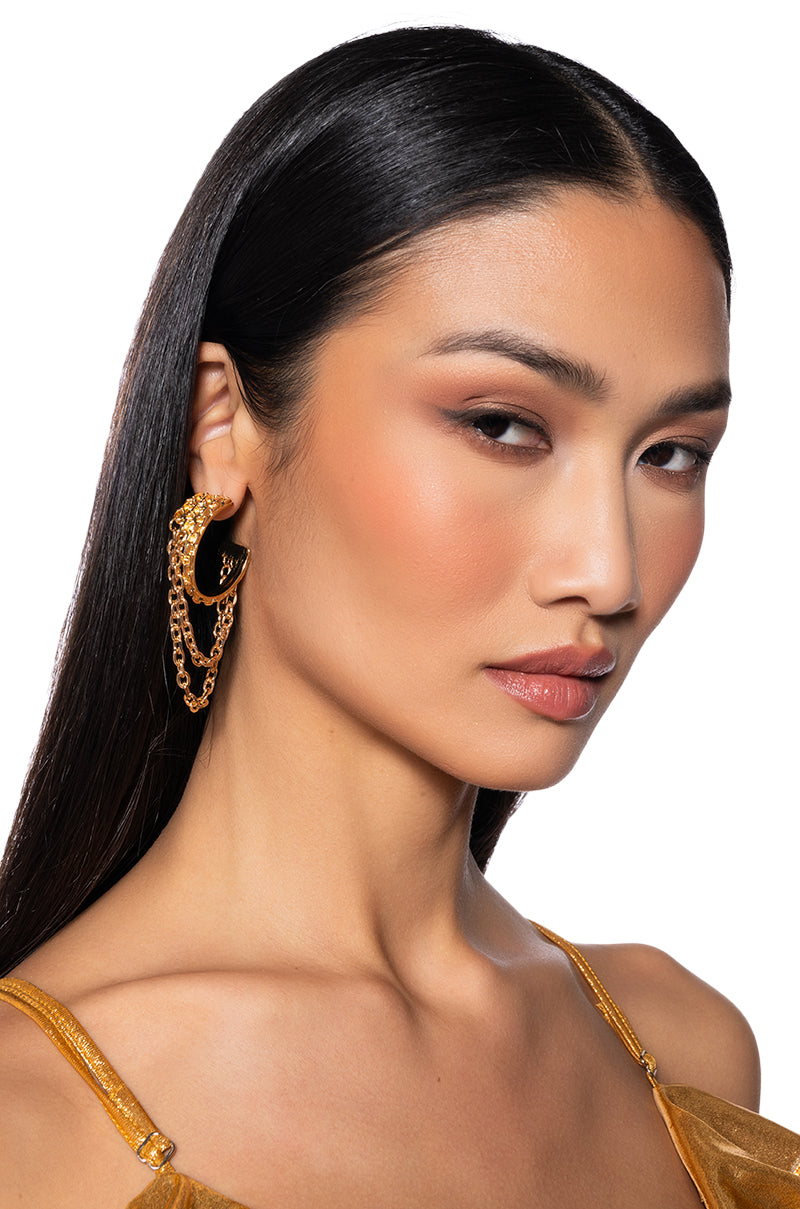 Front View Chained To Love Hoop 0