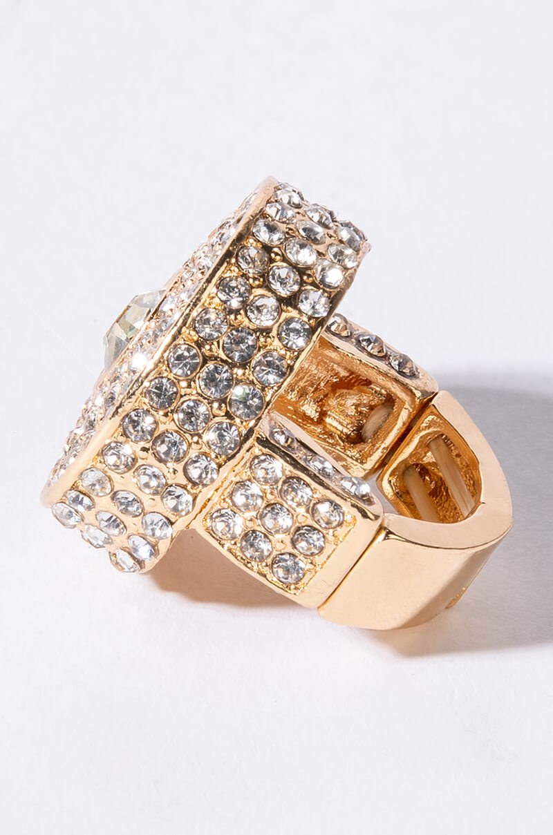 Back View Circle Rhinestone Cocktail Ring