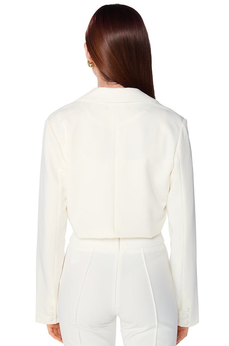 Full View Classic Crop Blazer In White