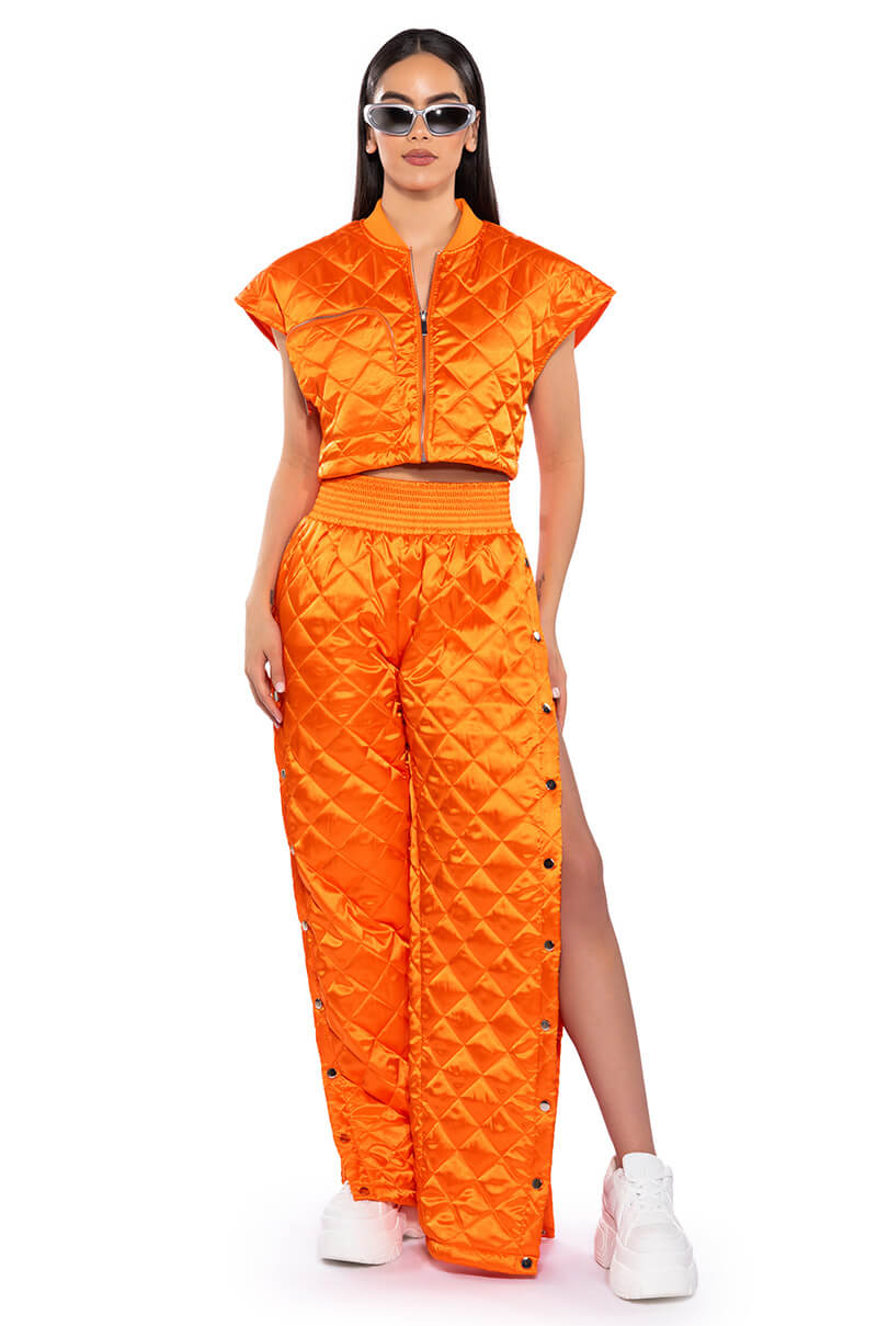 Detail View Cozy Mode Quilted Satin Breakaway Jogger