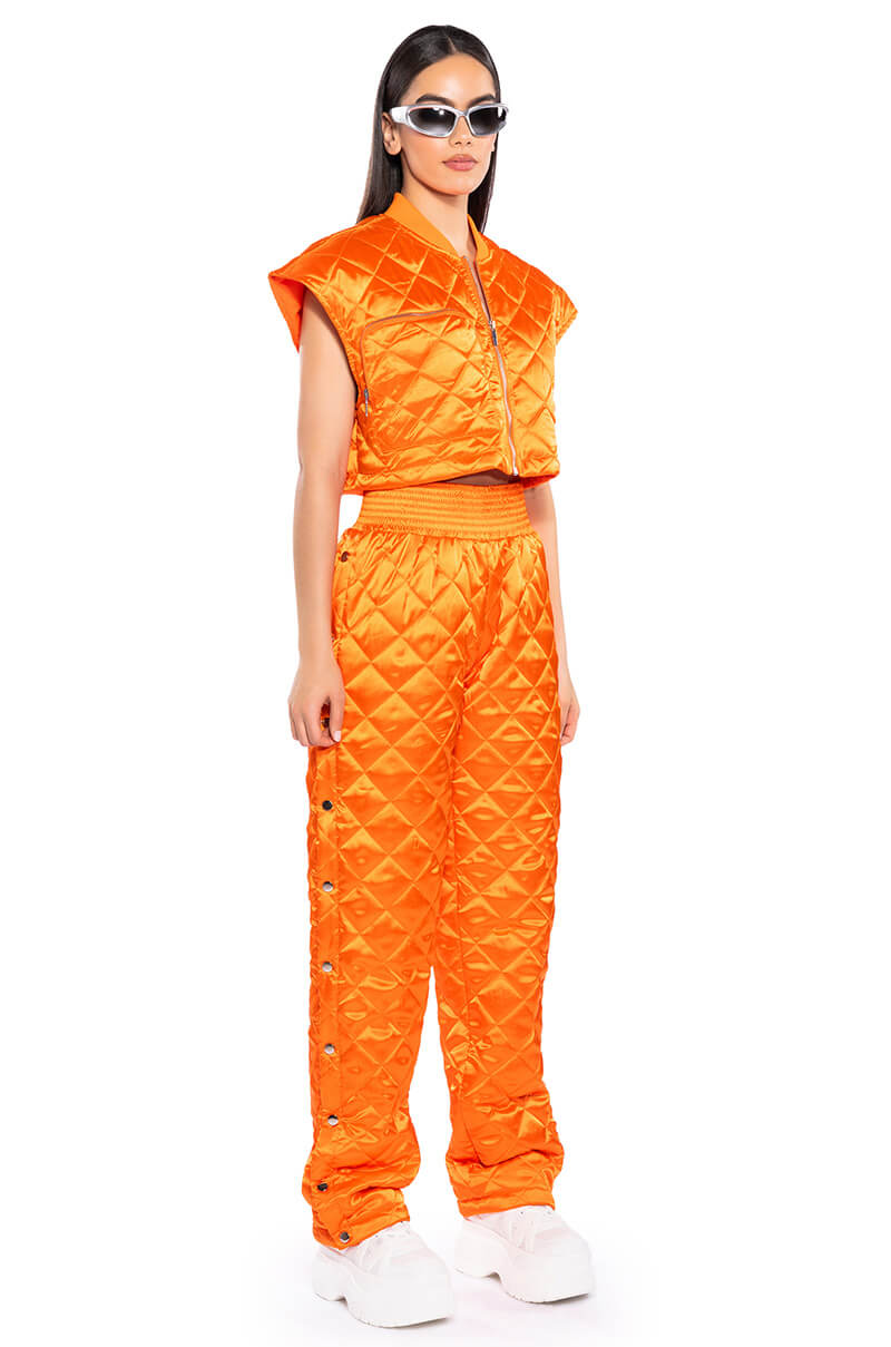 Extra View Cozy Mode Quilted Satin Breakaway Jogger