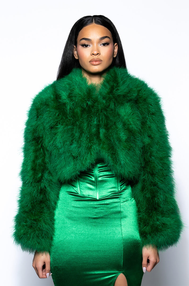 Extra View Cropped Feather Jacket In Green