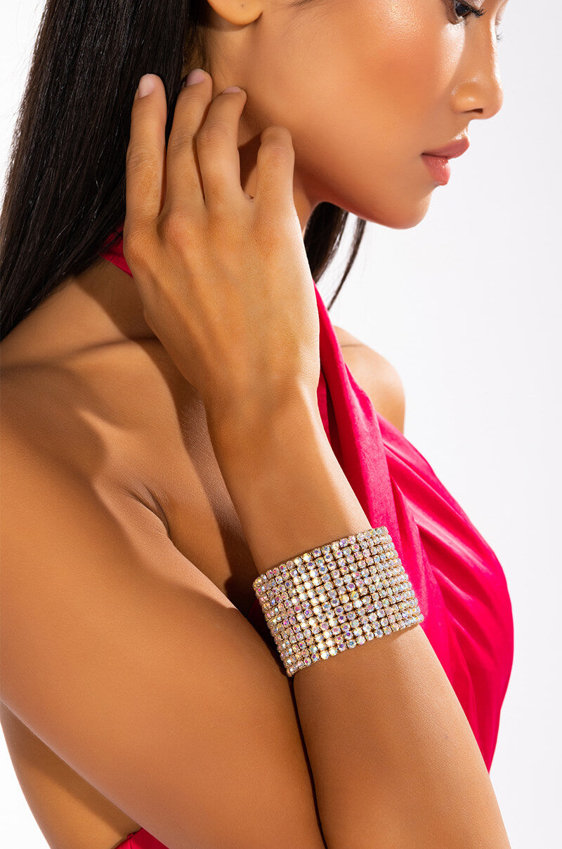 CHAMPION 12 LINE STRETCH BRACELET view 0