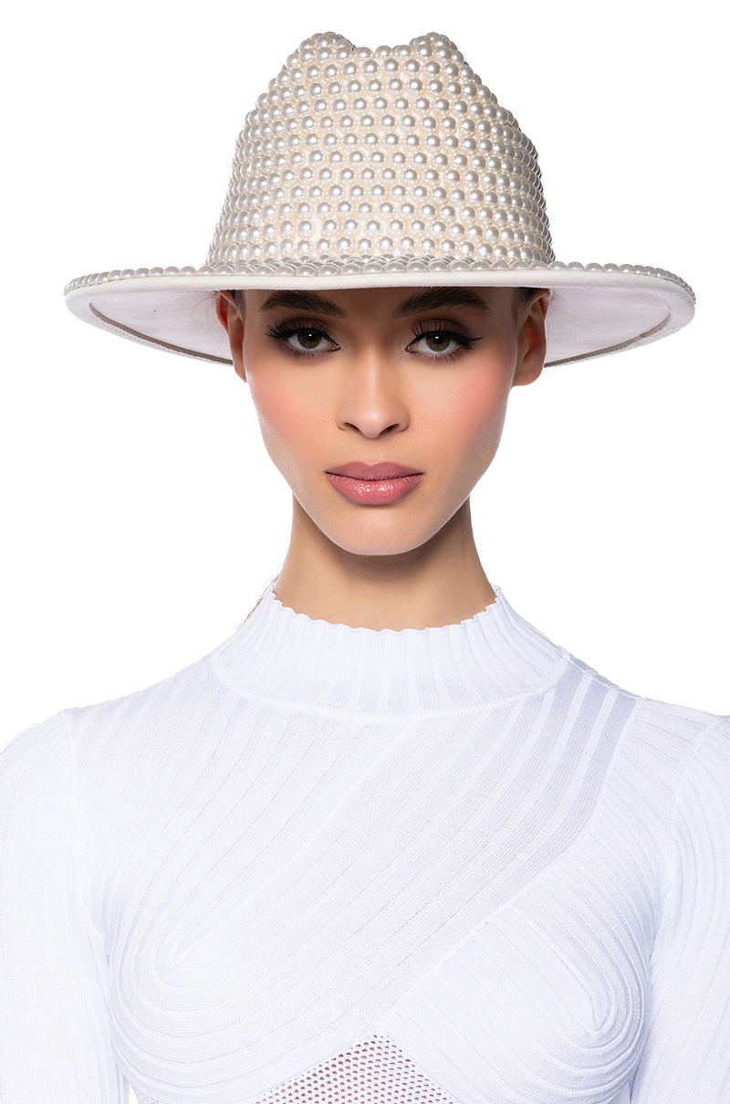 Front View Dede Pearl Hat 2