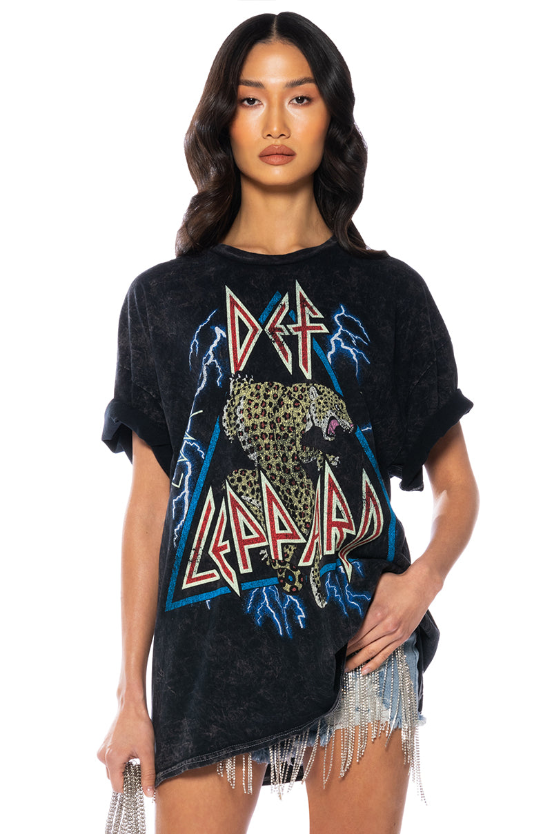 DEF LEPPARD ONE SIZE ACID WASH TEE view 0