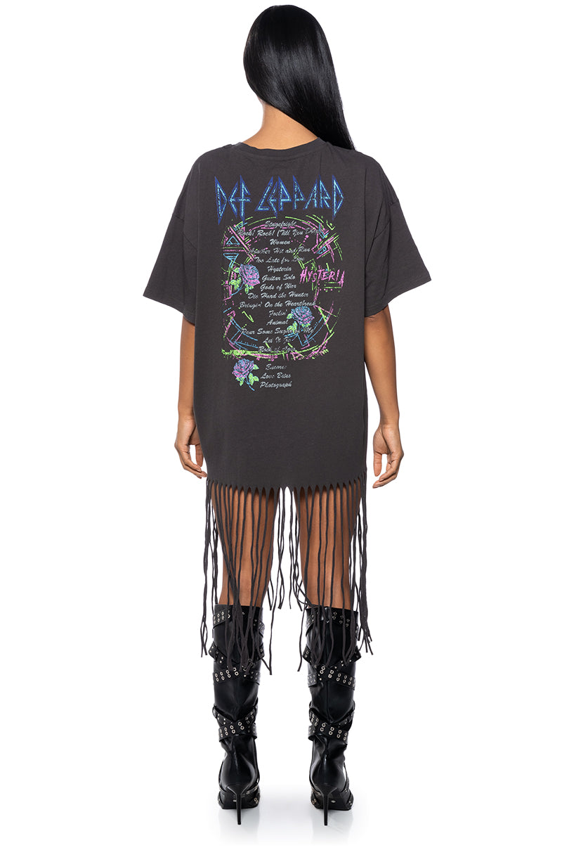 DEF LEPPARD OVERSIZED SHIRT DRESS AKIRA DEF LEPPARD OVERSIZED SHIRT DRESS AKIRA