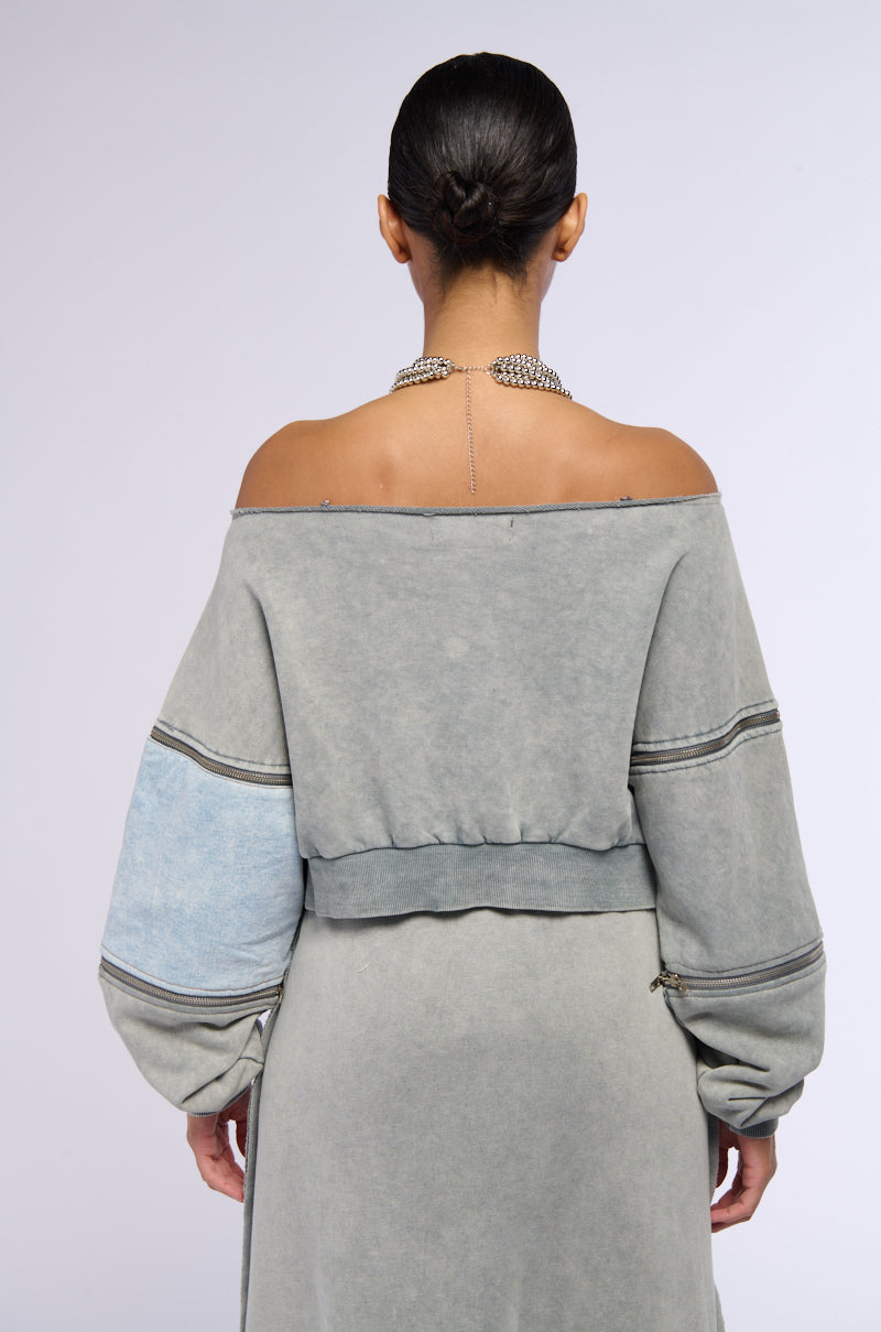 Extra View Denim Dreams Zipper Detail Sweatshirt