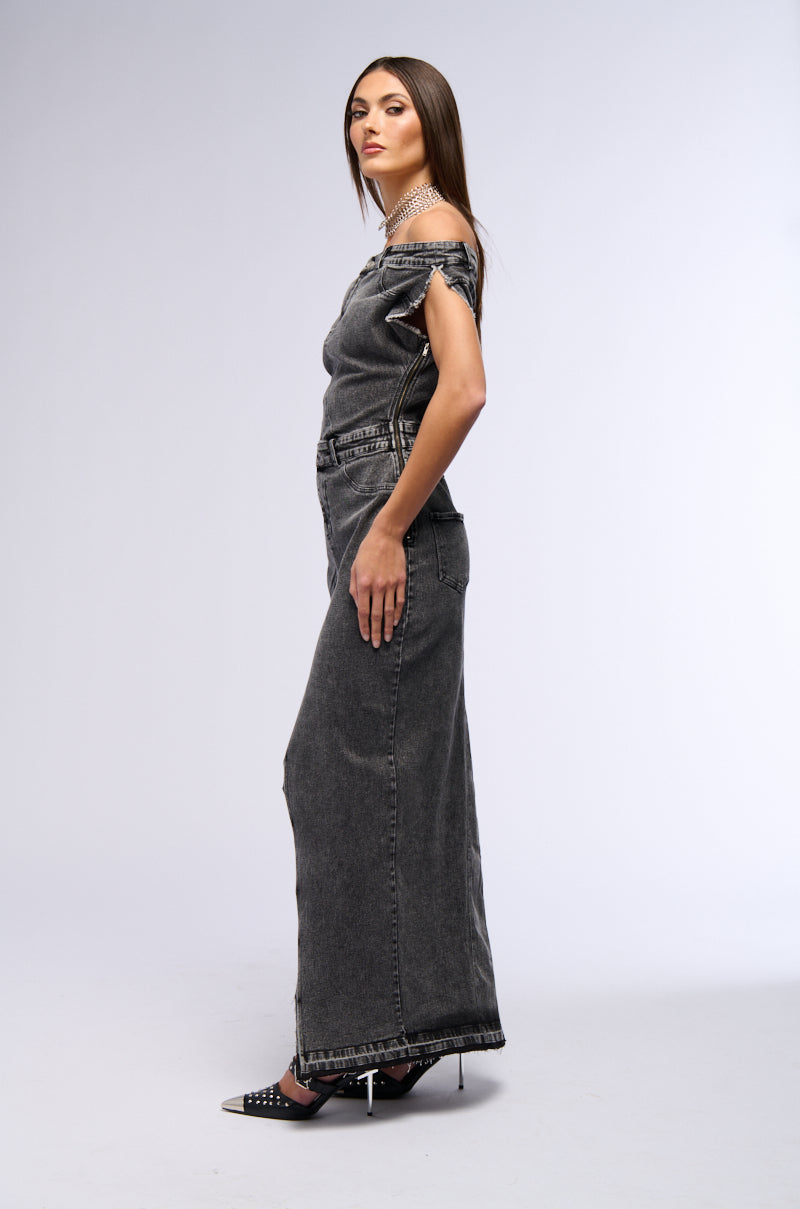 DERRIA OFF THE SHOULDER DENIM MAXI DRESS AKIRA DERRIA OFF THE SHOULDER DENIM MAXI DRESS AKIRA