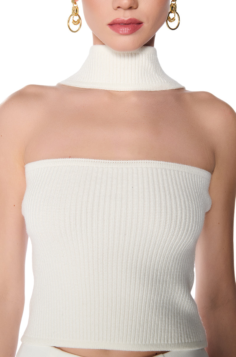 Extra View Dolled Up Knit Halter Top In White