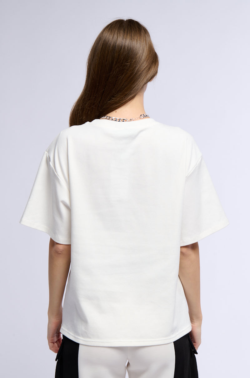 Extra View Dont Be Jealous Graphic Tee