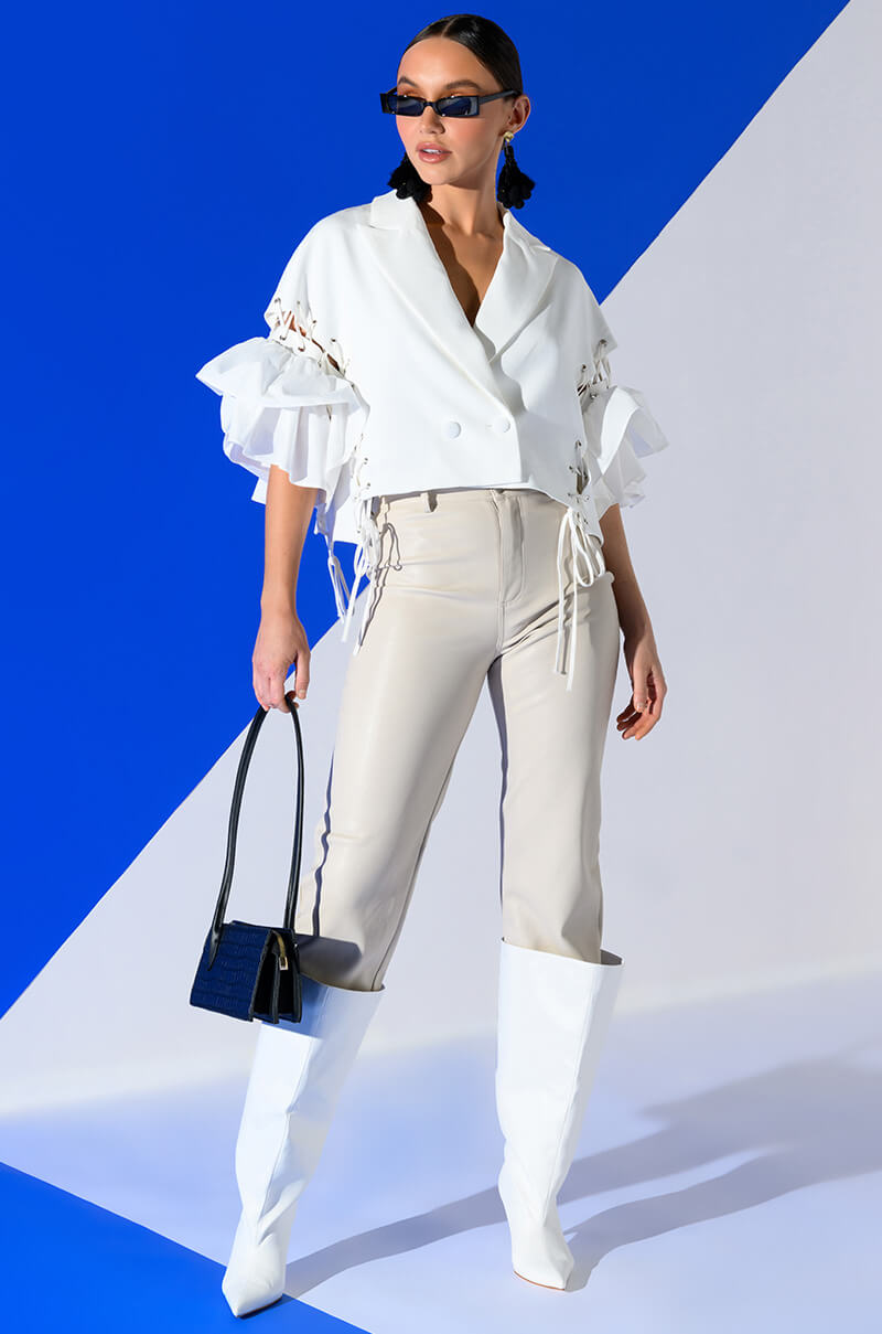 EASY DOES IT RUFFLE SLEEVE CROP BLAZER