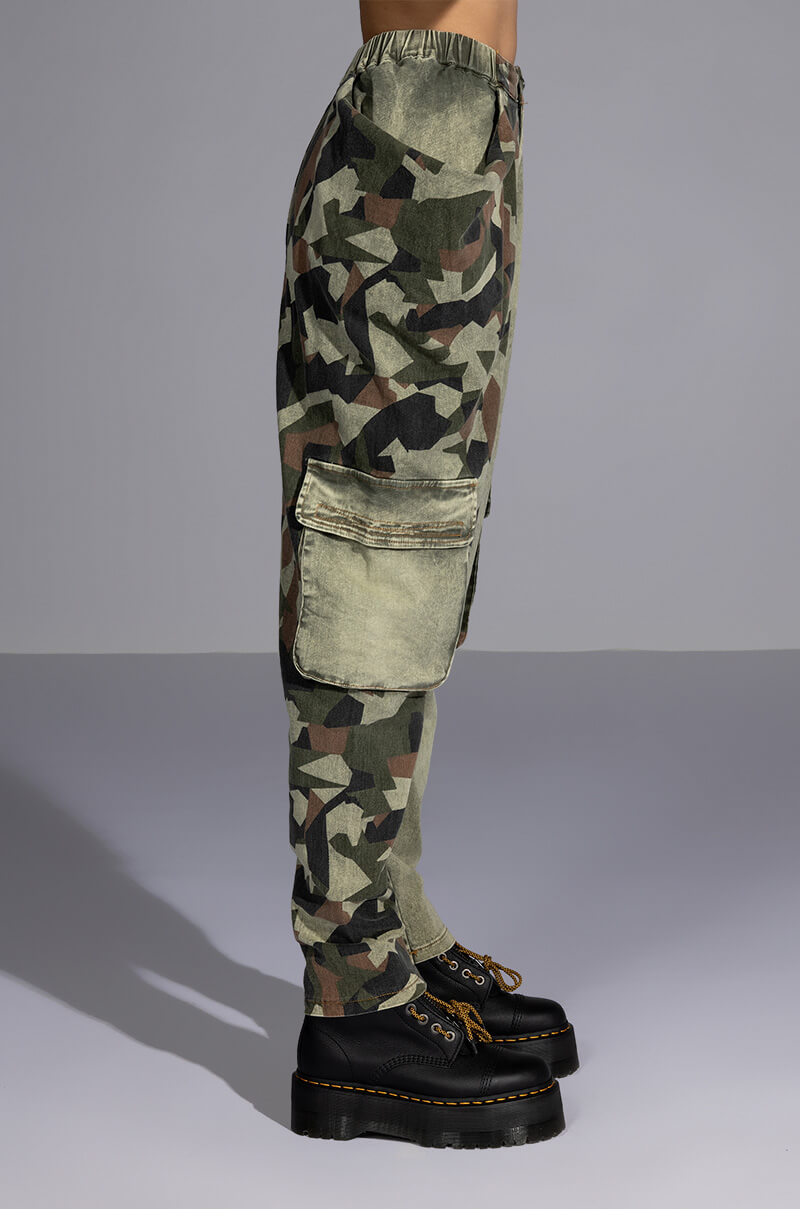 Full View Easy On Me Camo Colorblock Pants view 5