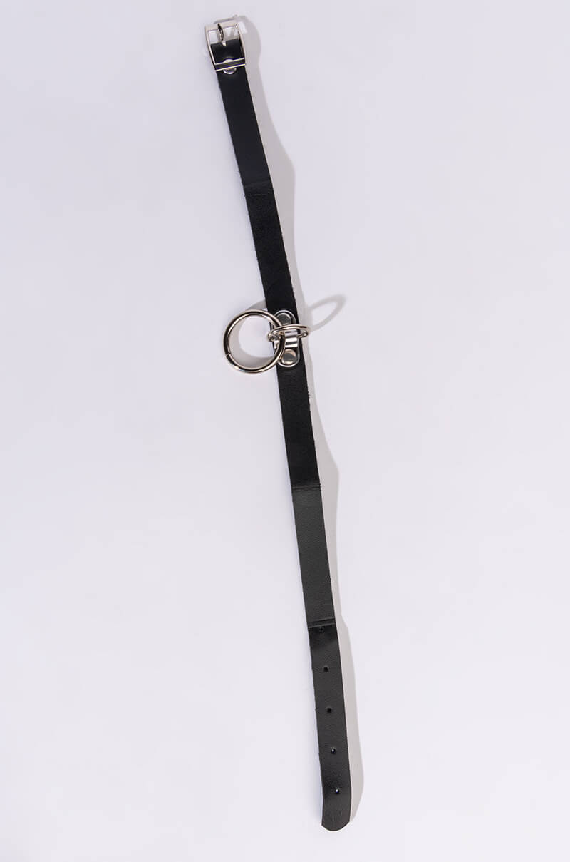 Back View Eazy Pu Choker