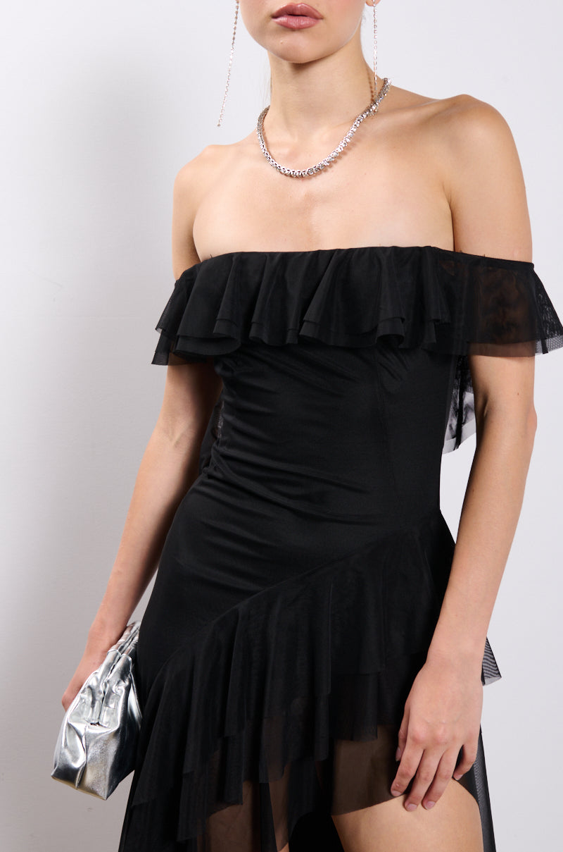 ELEGANT IS MY MIDDLE NAME MESH RUFFLED MAXI DRESS AKIRA ELEGANT IS MY MIDDLE NAME MESH RUFFLED MAXI DRESS AKIRA