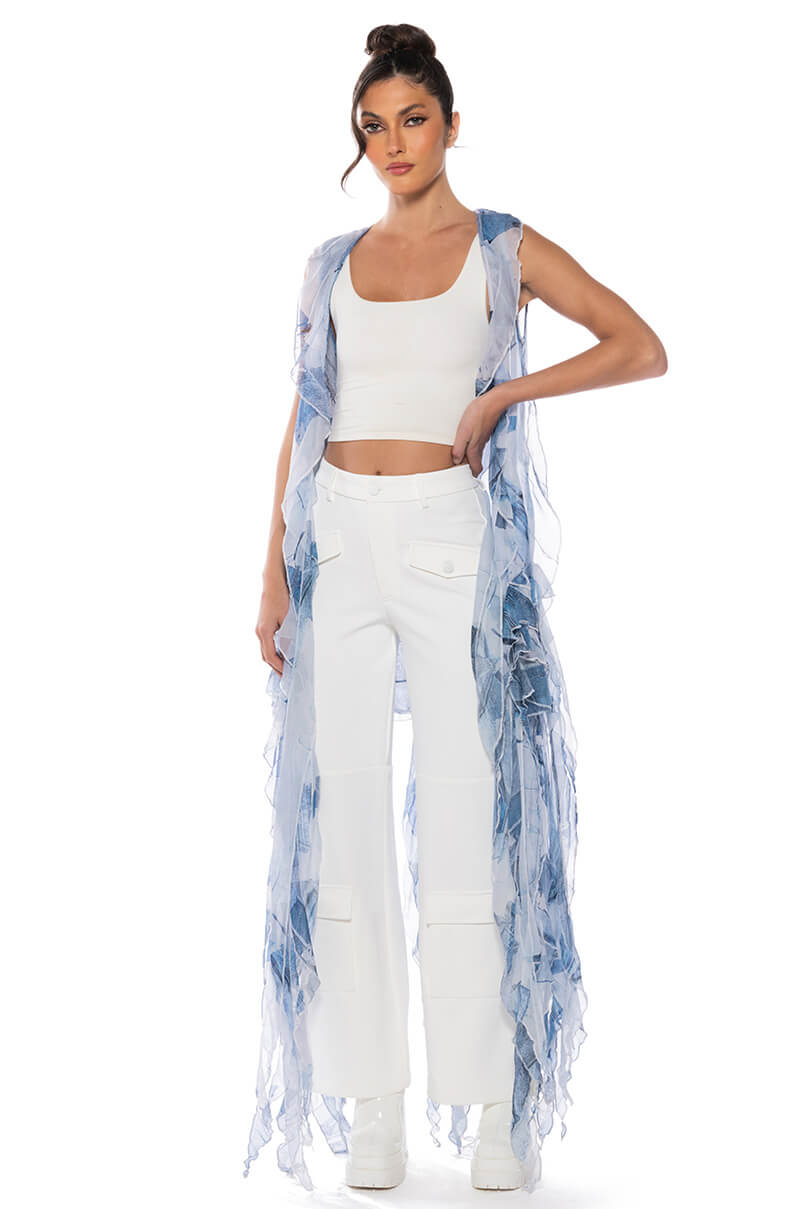 Detail View Elevated Cargo Pants In White 3