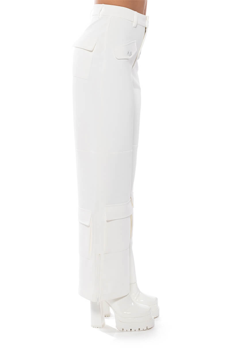 Extra View Elevated Cargo Pants In White 5