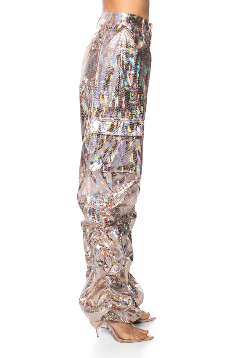 Detail View Envision Me Ruched Cargo Pant In Gold