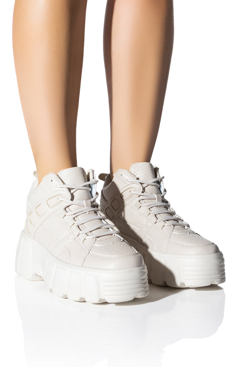 Front View Evelyn Chunky Sneaker In Beige