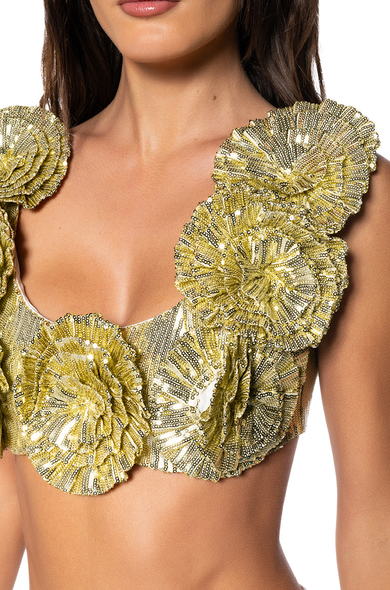 Extra View Every Rose Sequin Crop Top In Gold