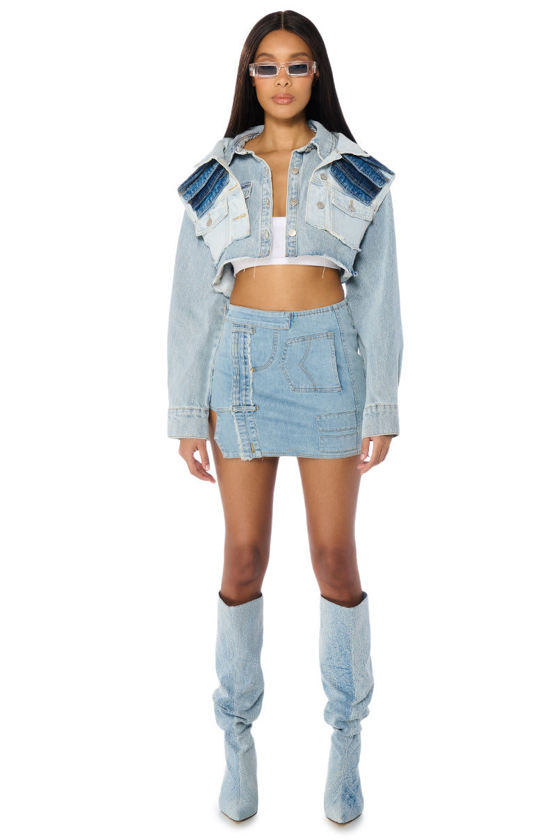Extra View Everyone Loves Pockets Denim Crop Jacket