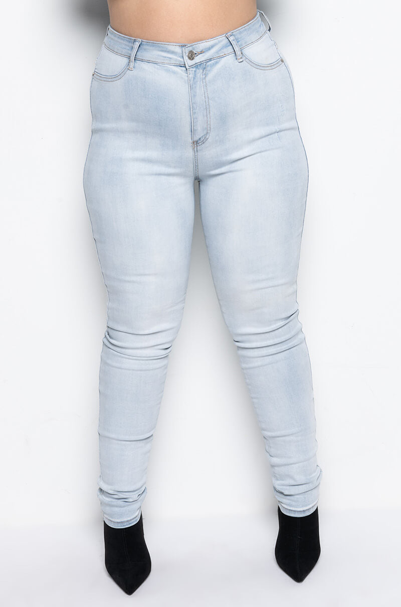 Detail View Extreme Stretch Skinny Jeans Butterfly 9