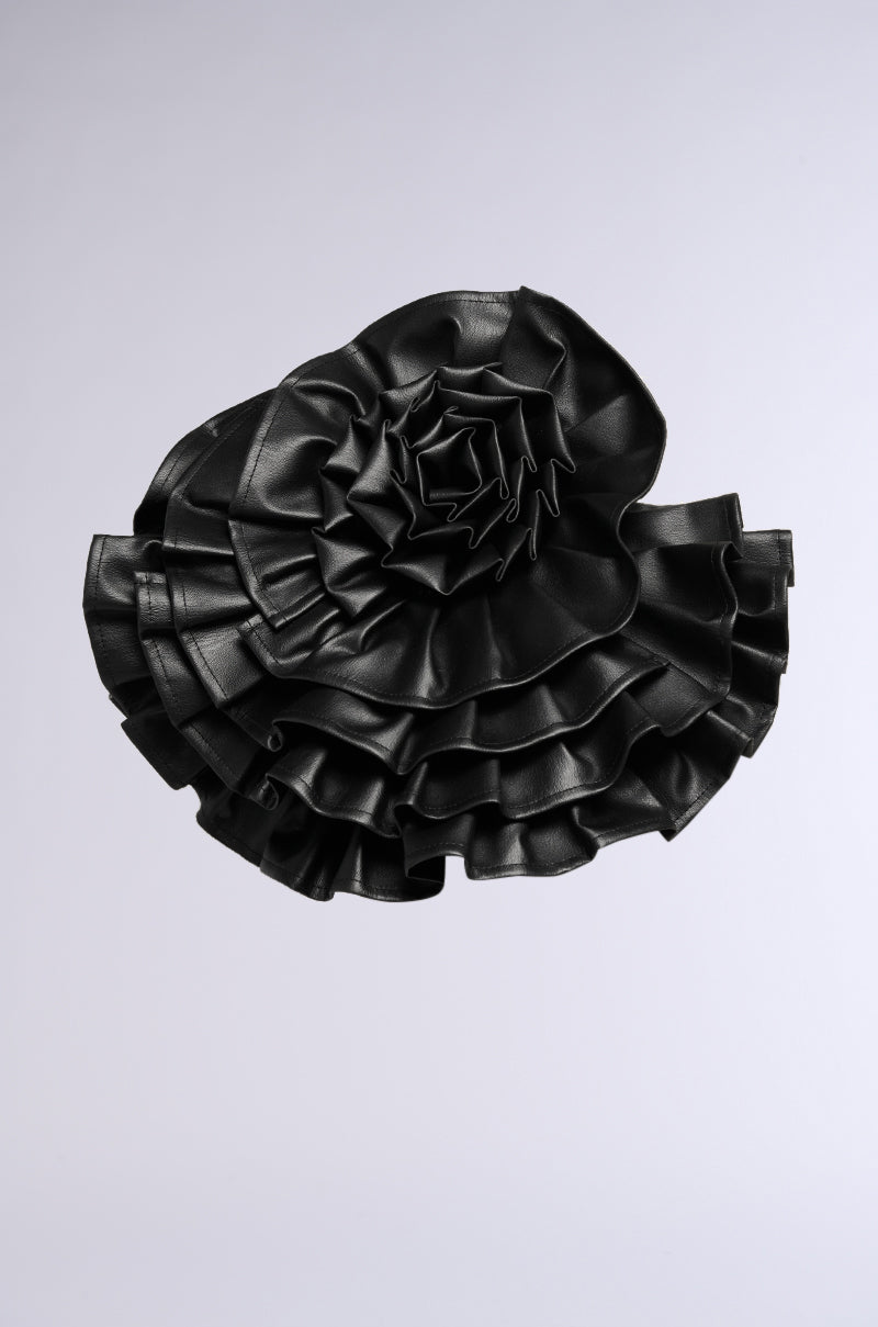 Back View Feeling Zesty Pu Statement Brooch