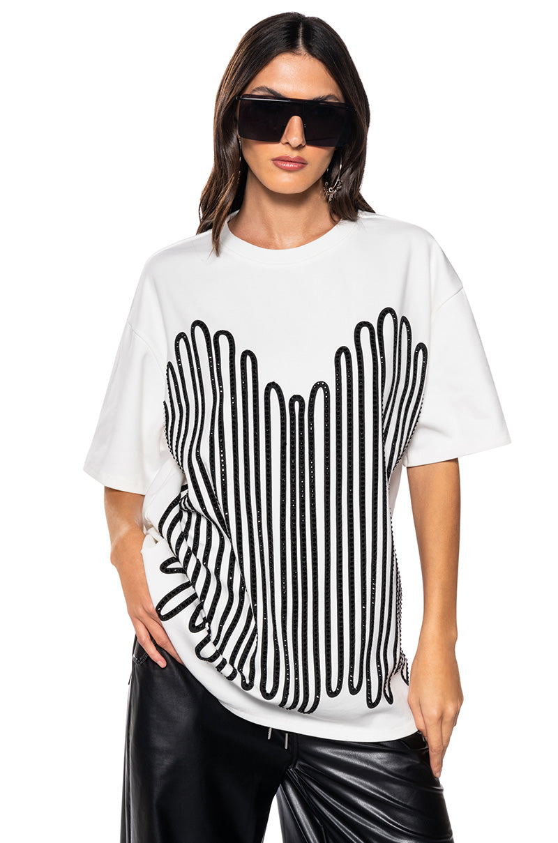 Front View Fight The Feeling Embellished Oversize Graphic Tshirt In White Black