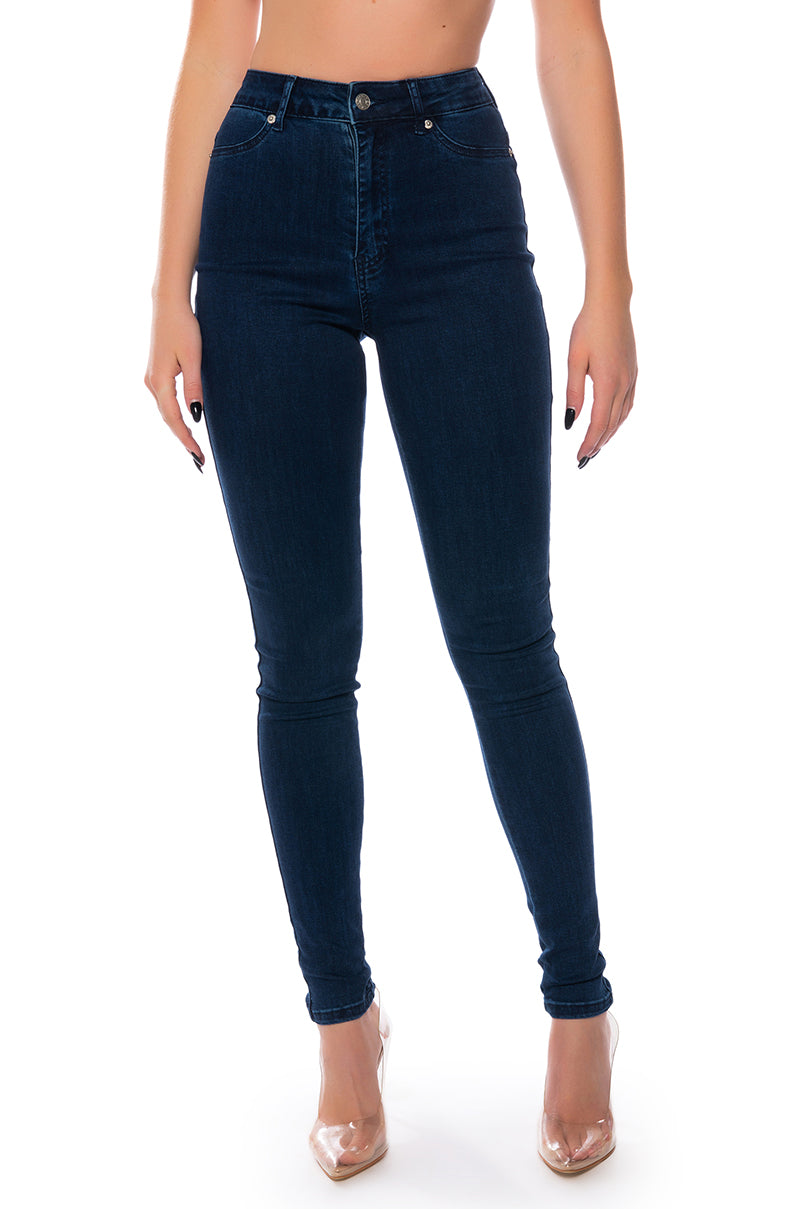 Front View Flex-fit High Waisted Super Stretchy Skinny Jeans