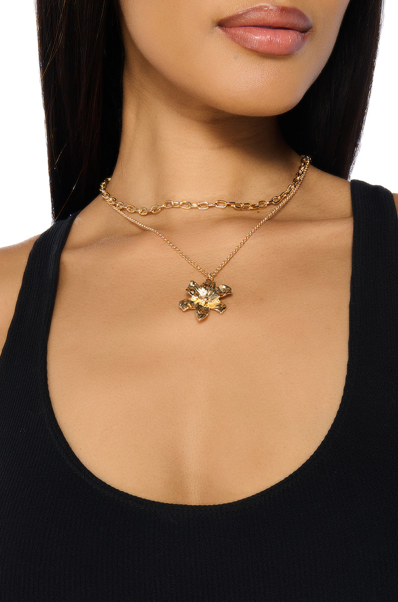 Front View Flower Baby Necklace