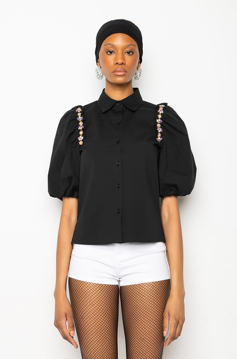 Extra View Forever Young Embellished Short Sleeve Poplin Blouse
