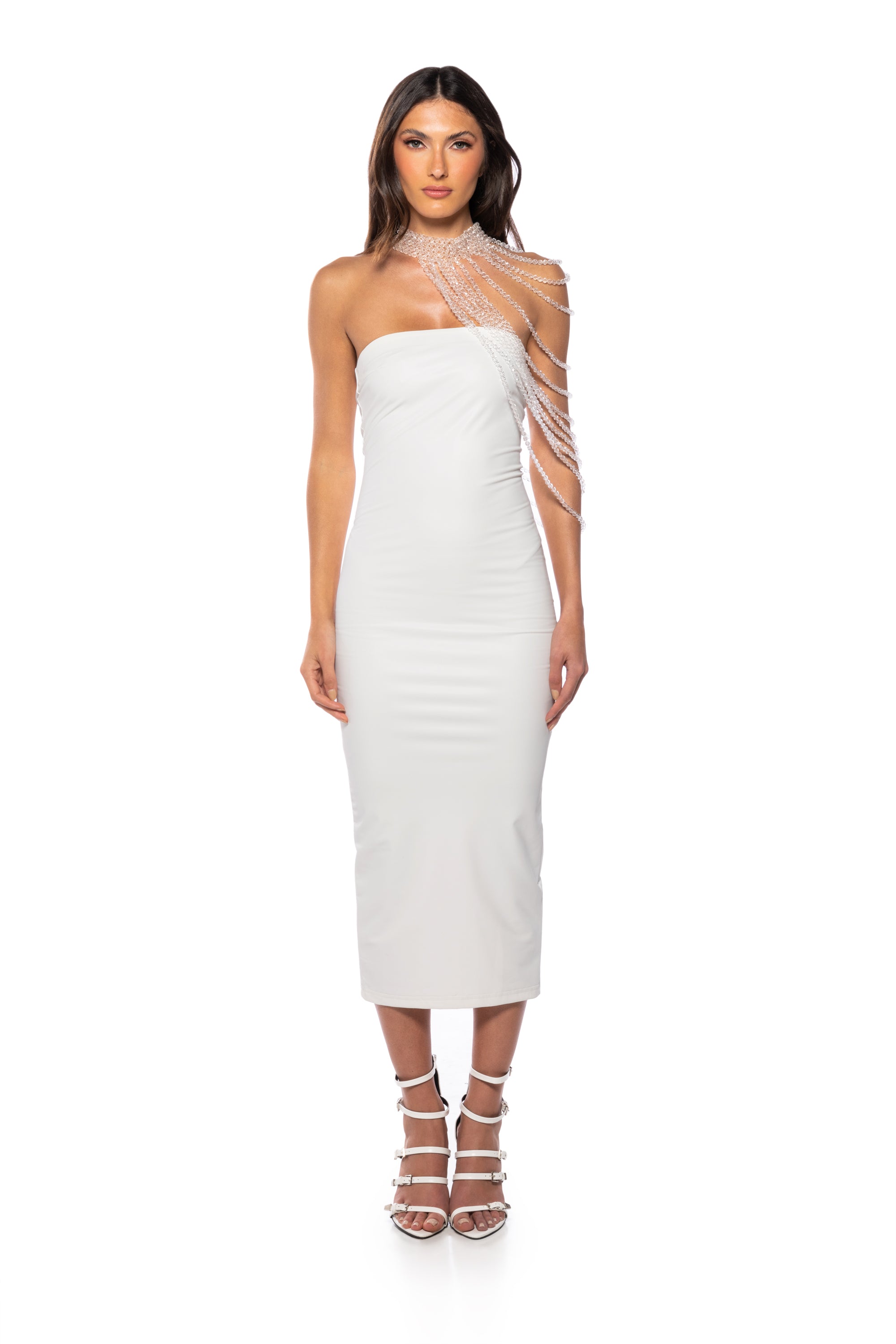 FRONT ROW BODYCON STRAPLESS MAXI DRESS IN WHITE AKIRA FRONT ROW BODYCON STRAPLESS MAXI DRESS IN WHITE AKIRA
