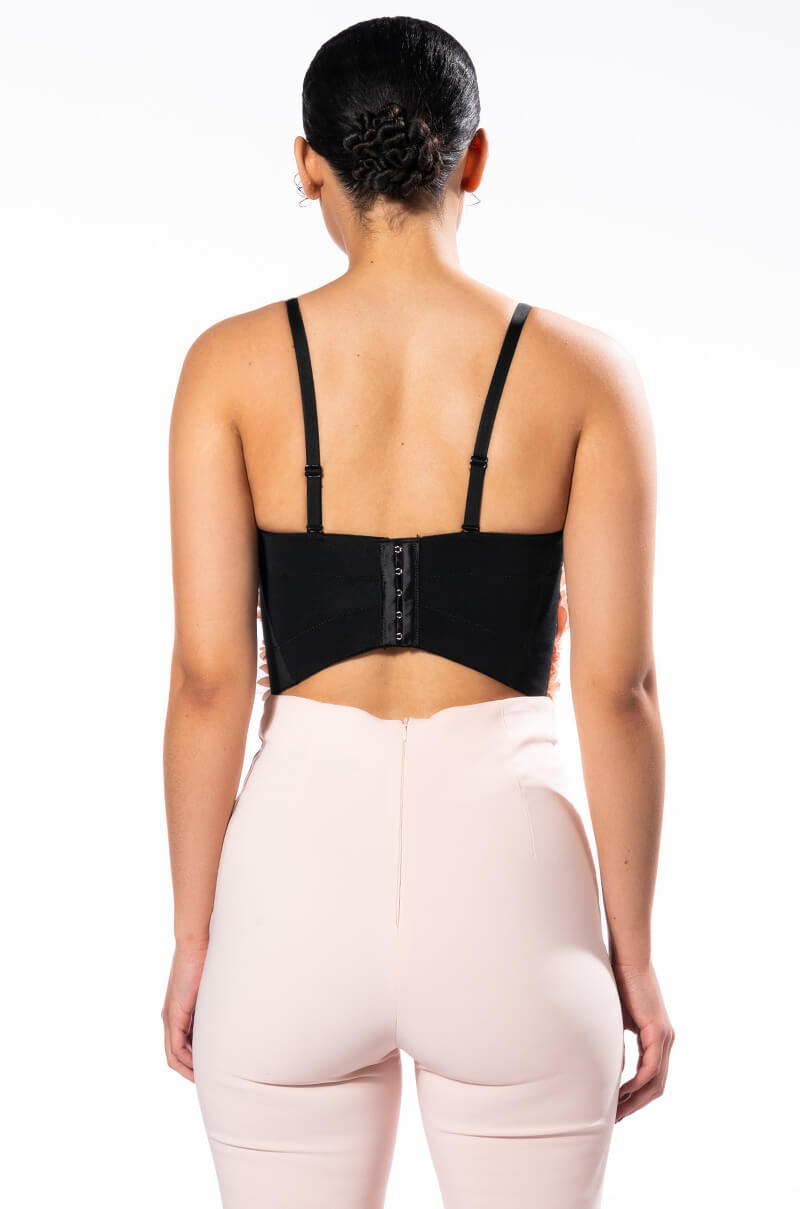 Extra View Full Bloom Floral Crop Top