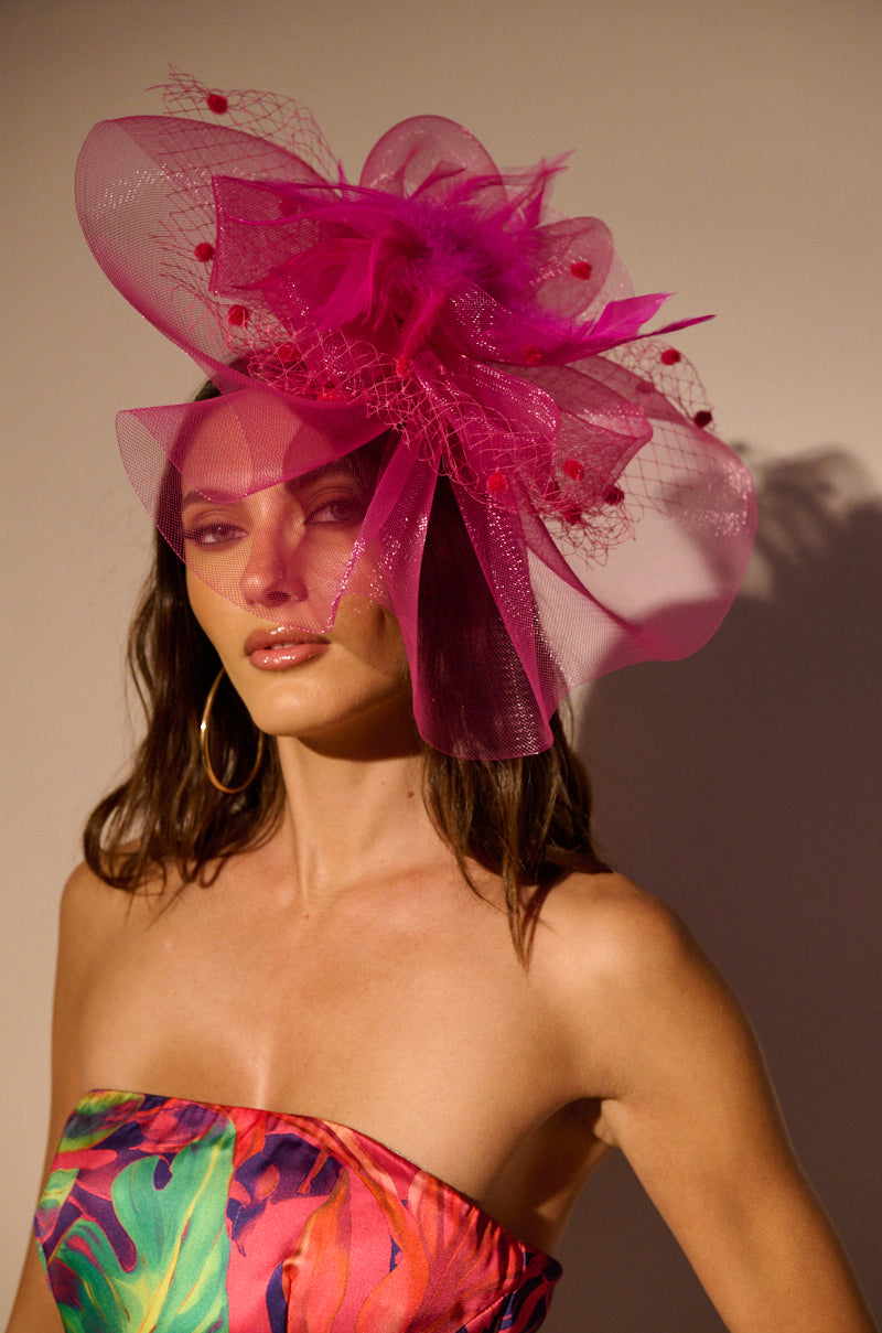 Front View Fuschia Fascinator 0