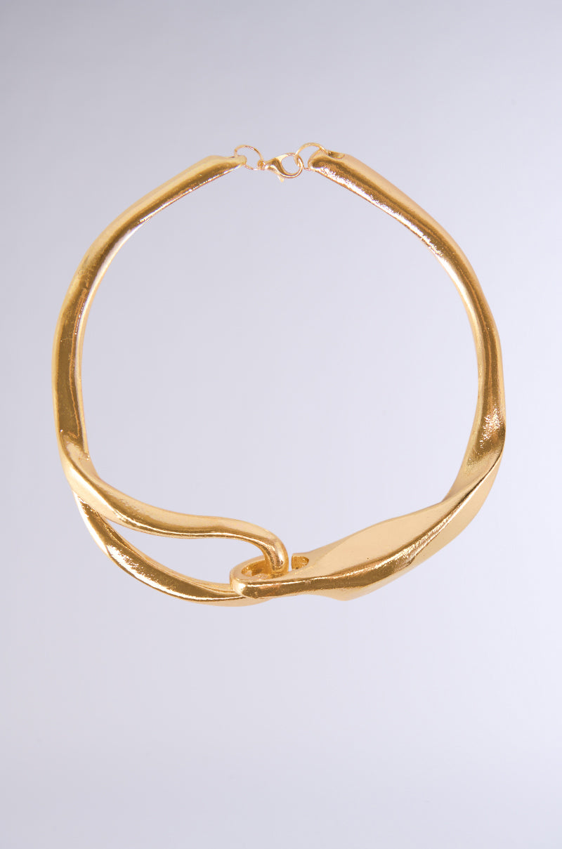 GLOWING GODDESS NECKLACE view 0