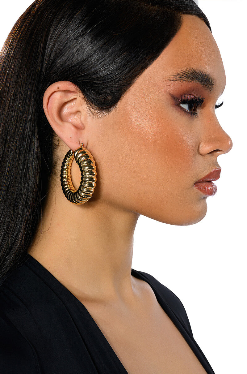 Front View Go Time Textured Hoops