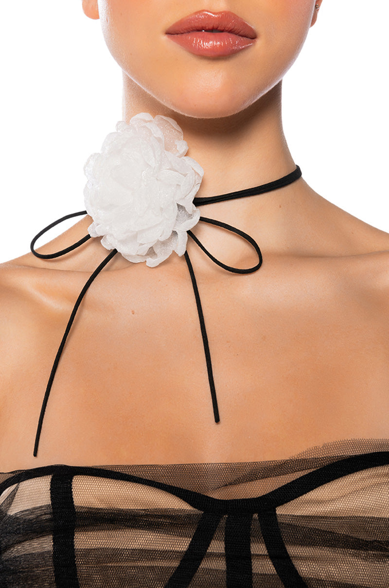 Front View Have It All Floral Choker