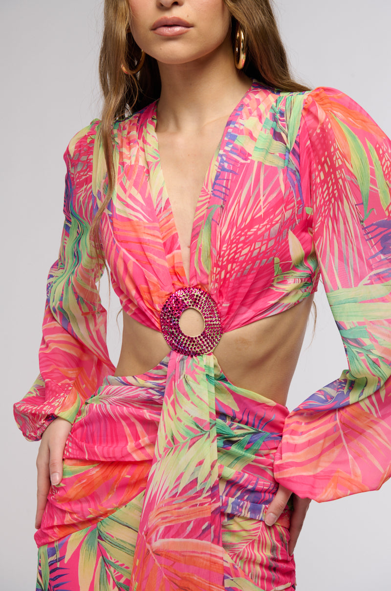 Extra View Heart Of Palm Printed Maxi Dress In Pink Multi