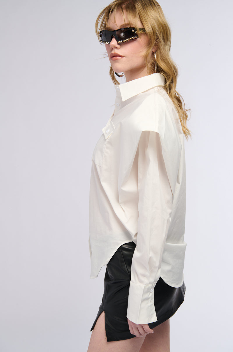 Side View High Pointed Shoulder Button Down Poplin Shirt