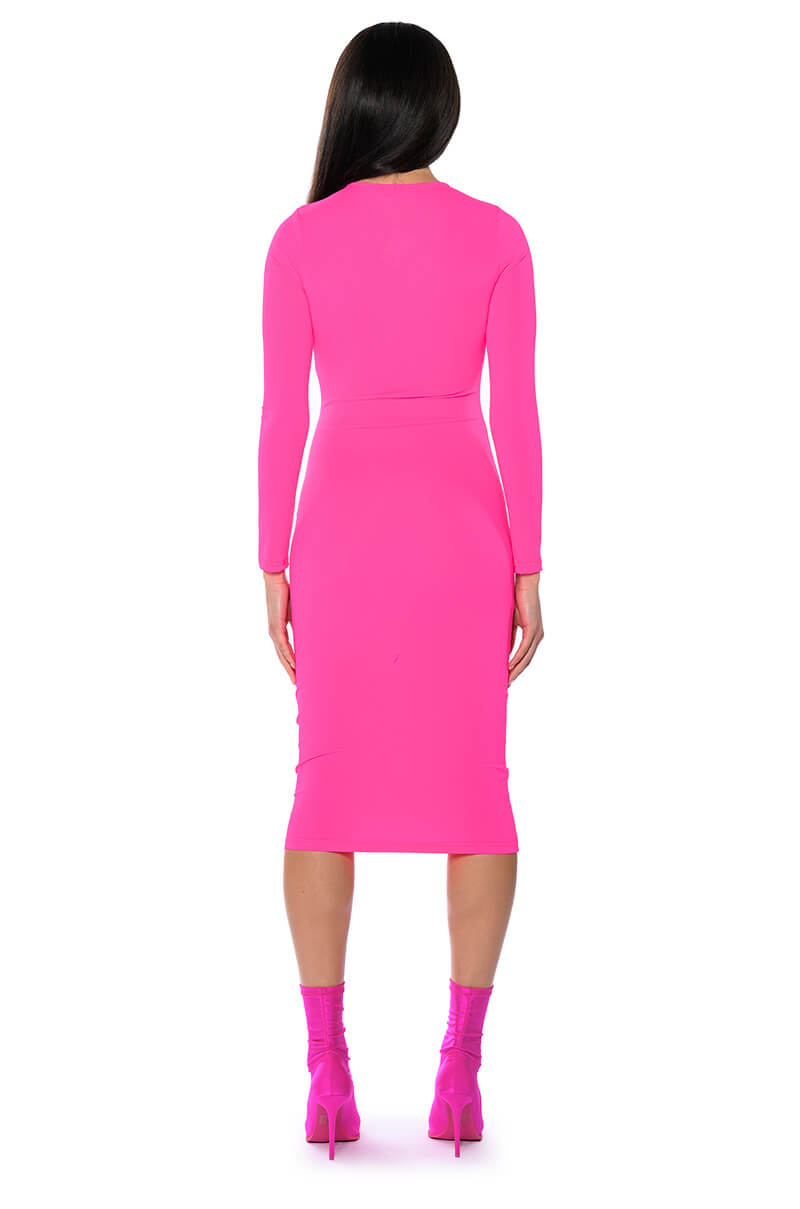 HOLD ON BODYCON LONG SLEEVE MIDI DRESS AKIRA HOLD ON BODYCON LONG SLEEVE MIDI DRESS AKIRA