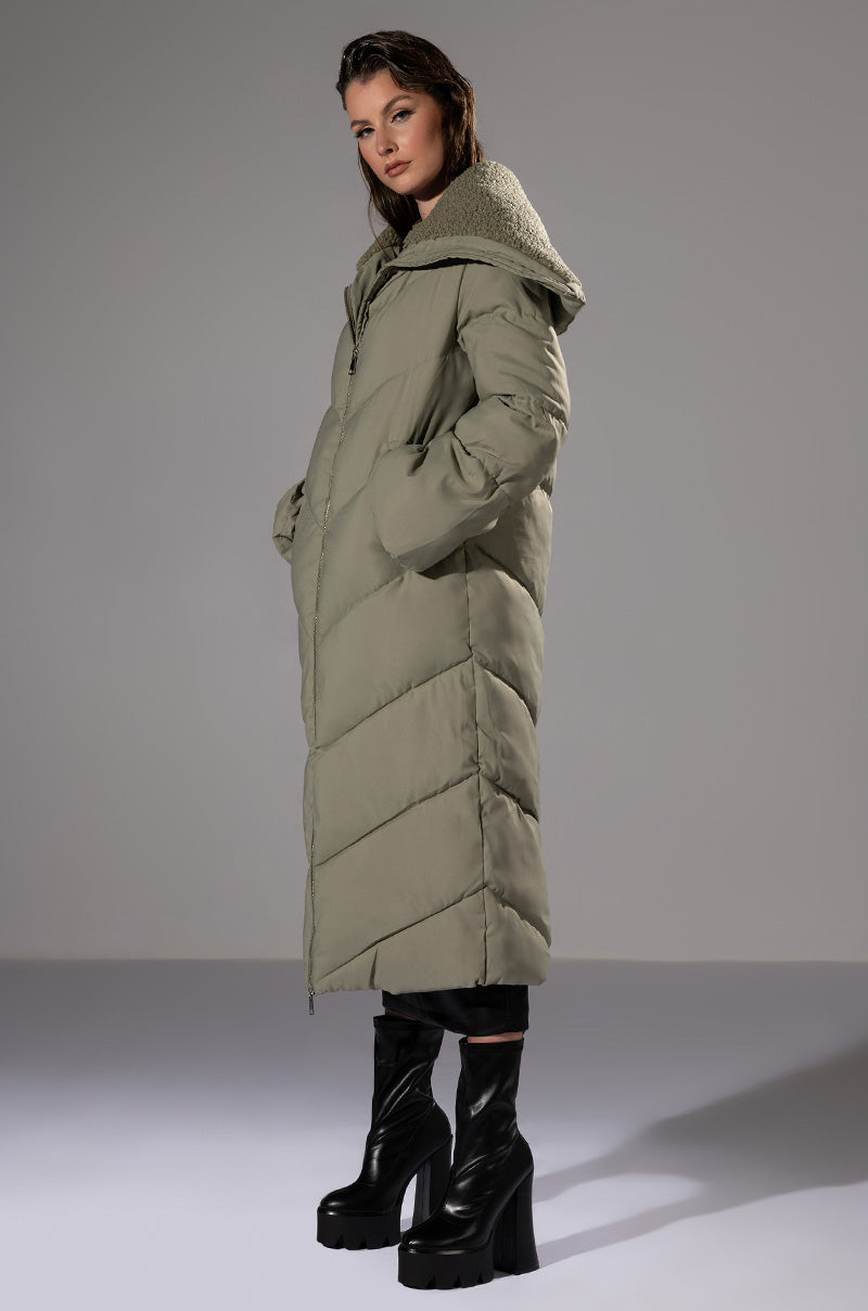 Detail View Hot Toddy Sherpa Lined Puffer